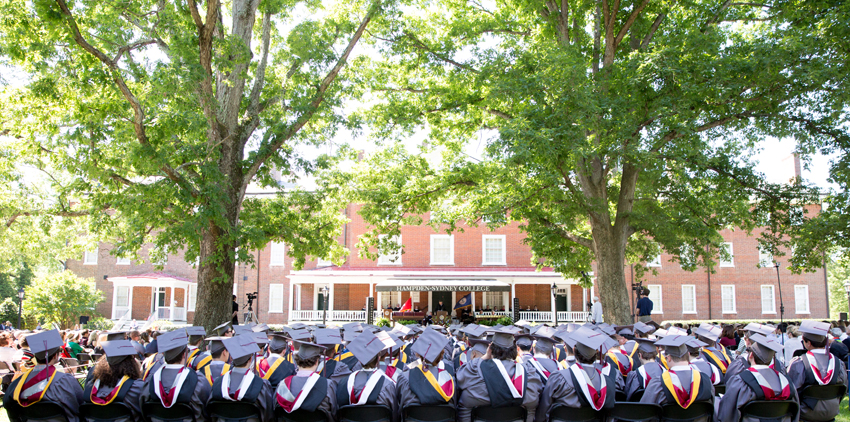 image of the Hampden-Sydney 2017 graduating class