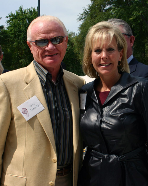 Lewis Everett '63 with his wife at the Everett Dedication