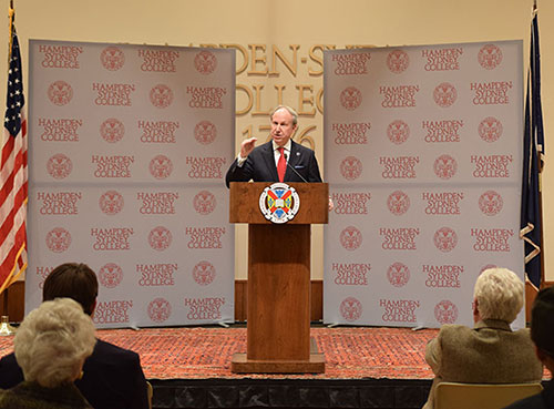 Hon. Paul Trible '68 headhsot