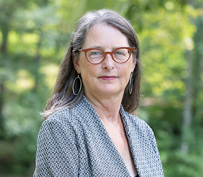 Pamela Fox, outdoor headshot