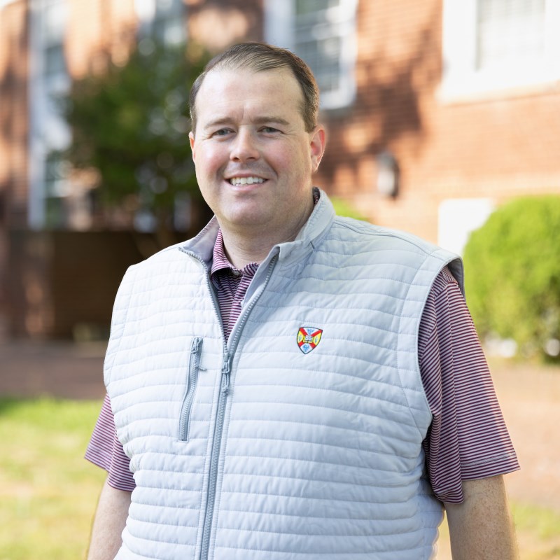 Doug Brady outdoor headshot