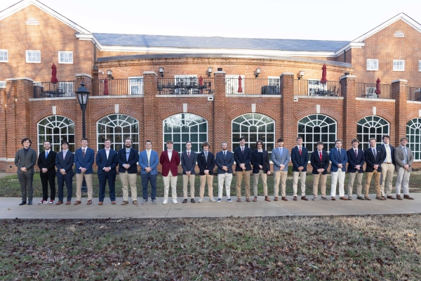 large group photo of Phi Beta Kappa inductees