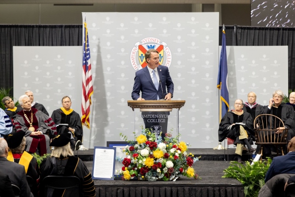 Governor Youngkin addressing a crown at H-SC Founders Day convocation