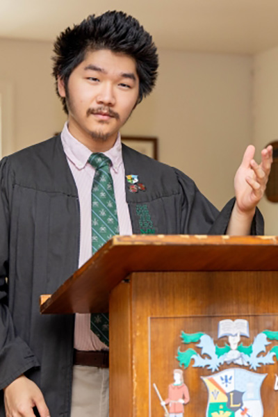 Yue-Bo (Ben) Jia ’25