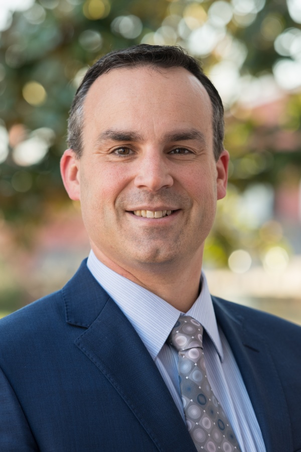 Timothy M. Diette headshot