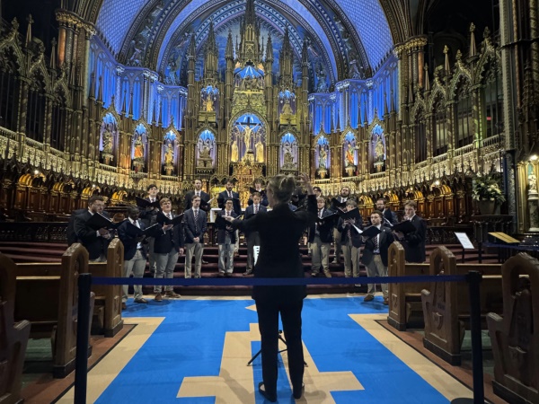 H-SC Chorus siging in a beautiful blue chapel