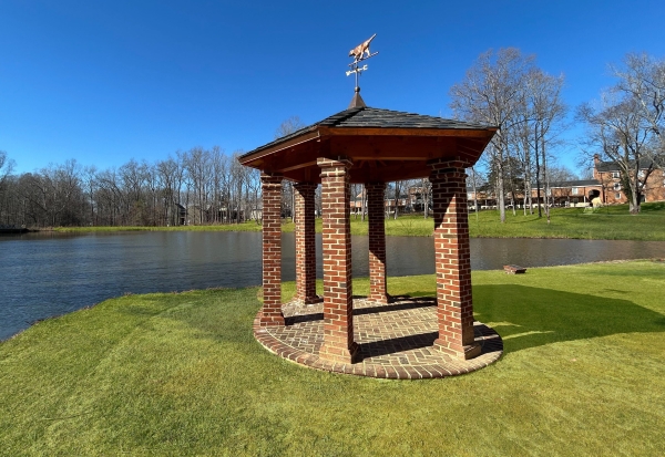 the new outdoor pavilion at Wright Point overlooking Chalgrove Lake on a clear day