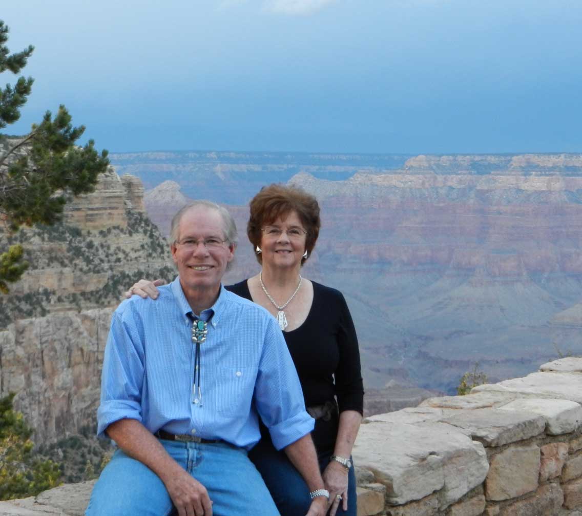 Richard Madden and wife at the Grand Canyon