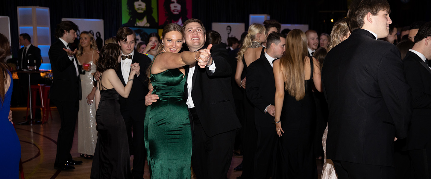 Dates dancing at Hampden-Sydney College Winter Ball